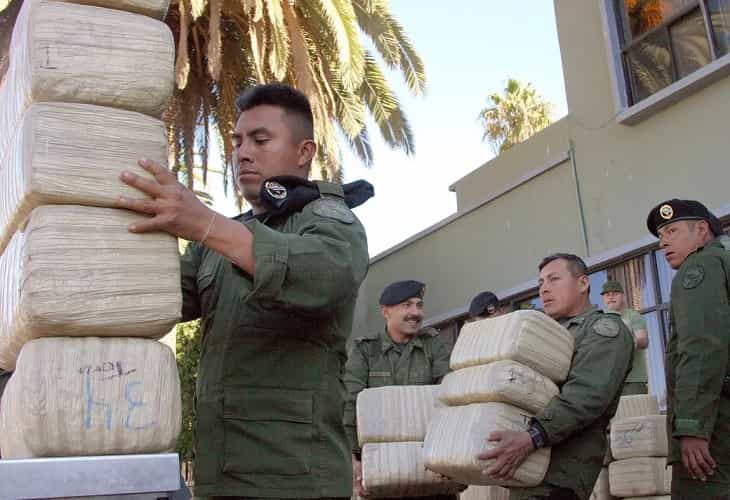 Ejército mexicano decomisa droga valuada en 30 millones en frontera con EEUU