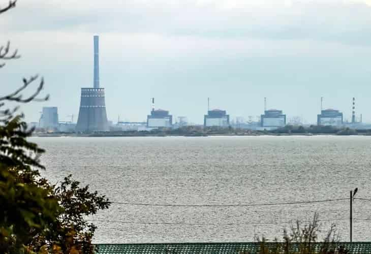 El OIEA confirma bombardeos y nuevos cortes de electricidad en Zaporiyia