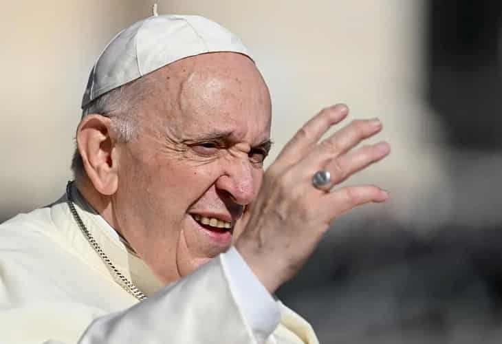 El papa Francisco exhorta a alcaldes a evitar la desidia en cumbre del clima