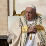 El papa pide aprender de la historia ante el peligro de guerra nuclear