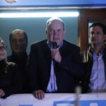 El ultraconservador López Aliaga roza el triunfo en la capital peruana, con 97,5 % escrutado