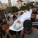 Fuerzas israelíes matan a dos jóvenes palestinos durante choques en Cisjordania