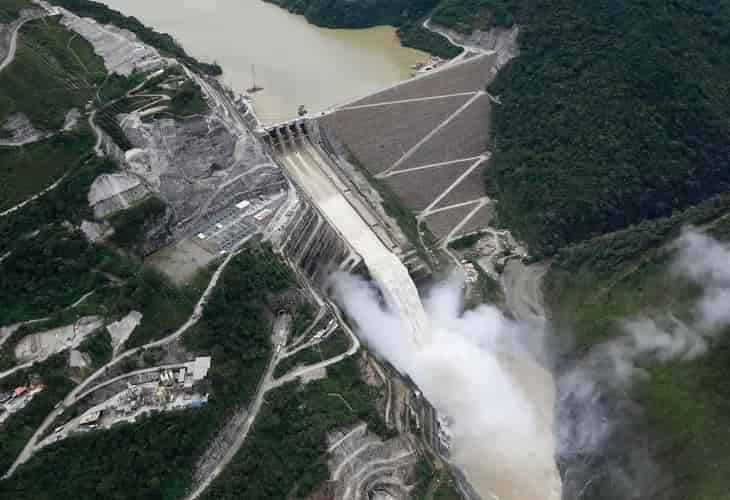 Petro pide evacuar la población antes de prender Hidroituango - La carrera contra el tiempo de Hidroituango