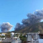 La erupción del volcán Stromboli pone en alerta naranja a la isla siciliana