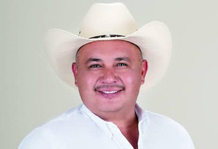 Desaparece Mario Cedillo, alcalde de Guerrero, junto a 8 de sus colaboradores
