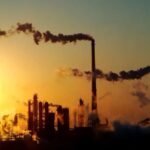 ONU - La Tierra se calentará este siglo 2,8° si no cae más la emisión de gases