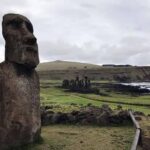 Un incendio en la Isla de Pascua quema varios moais y más de 100 hectáreas