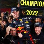 Verstappen gana en Suzuka y se proclama campeón del mundo