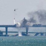 Zelenski ironiza sobre explosión en puente - ”Nublado en Crimea,pero con calor”