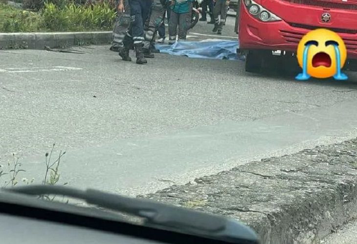 Muere motociclista en accidente con bus en plena avenida 80 de Medellín