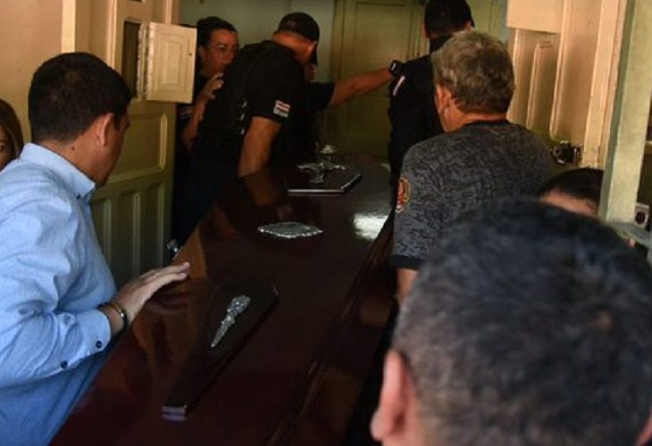 Édgar Taboada Ynsfran, ministro despedido por permitir ingreso de ataúd de líder guerrillero a una cárcel