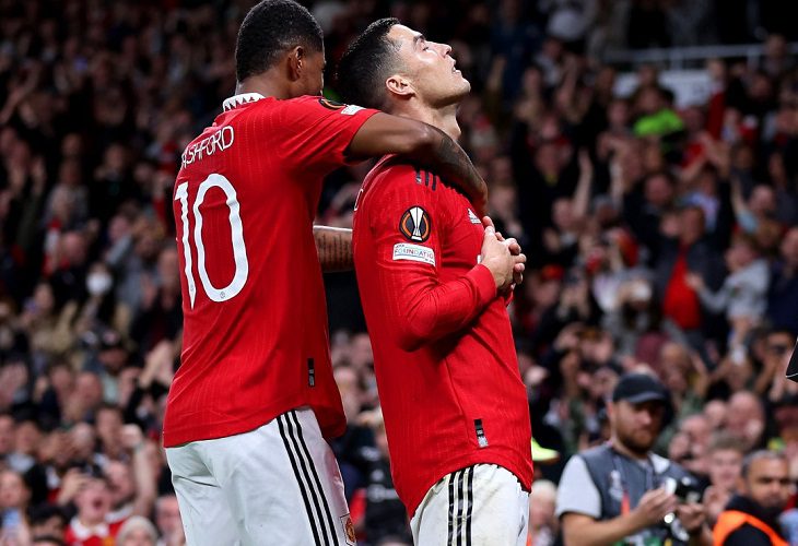 Celebración zen de Cristiano Ronaldo tras anotar con el Manchester United en Europa league