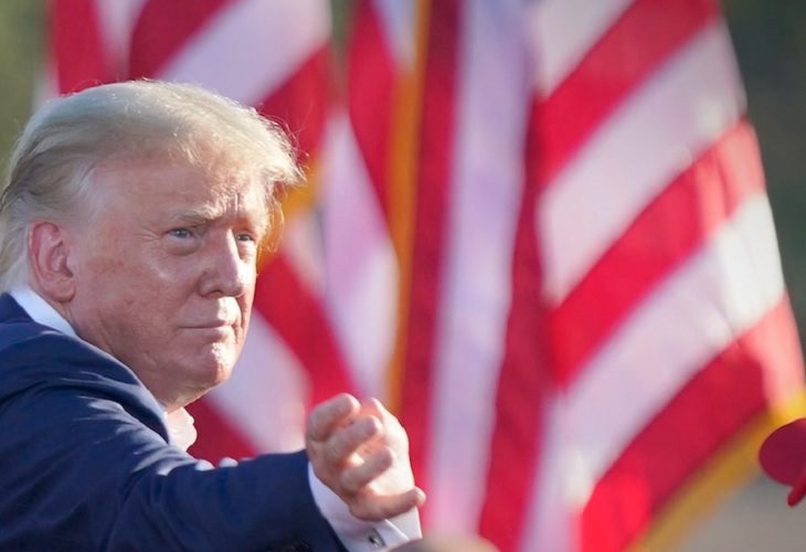 Trump dice que hay que negociar la paz entre Rusia y Ucrania