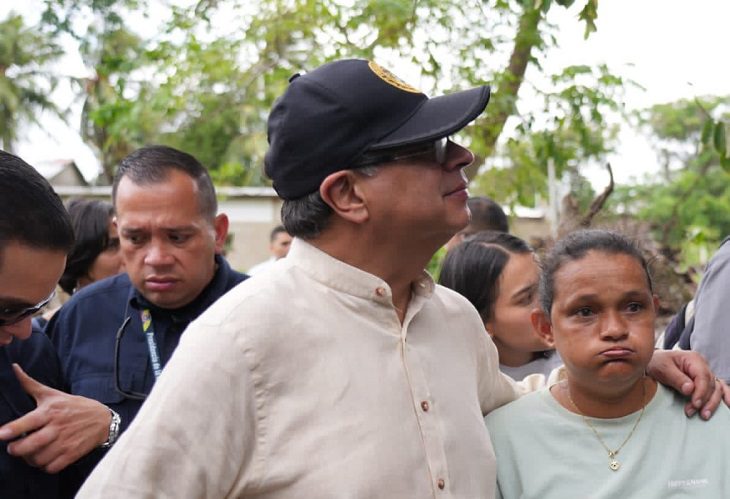 Petro confirma que en Colombia se mantienen los "contratos de explotación"