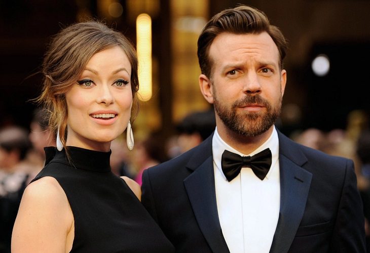 Niñera de Olivia Wilde y Jason Sudeikis dice que ella lo engañó con Harry