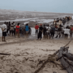 Retroceso del mar en Sampur, Indonesia, no está relacionado con un tsunami