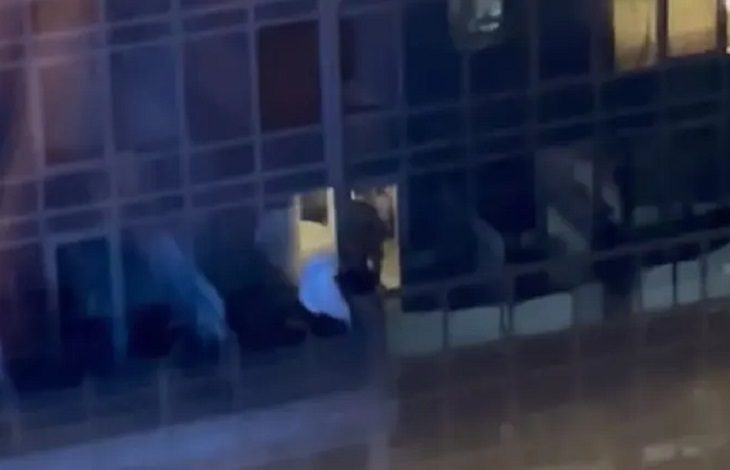 Muere mujer al caer del Bar 54 en lo alto del hotel Haytt Centric Times Square