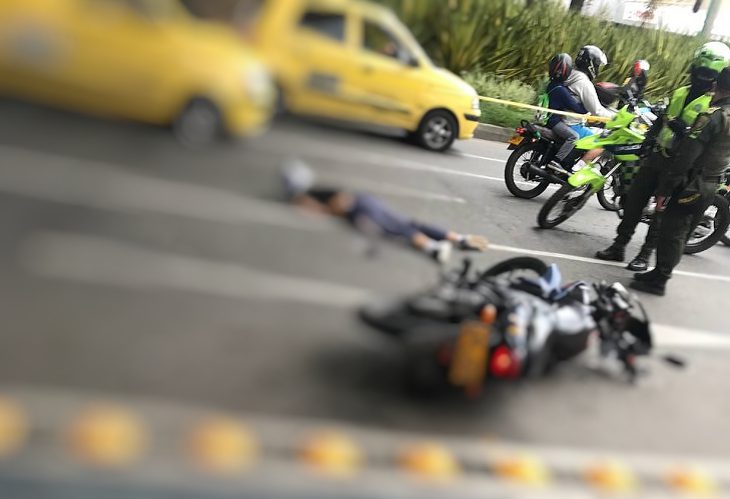 Matan a un hombre que iba en moto por la 10 con avenida Guayabal, en Medellín