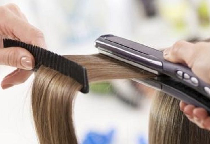Estudio revela que productos para alisar el pelo aumentan riesgo de cáncer uterino