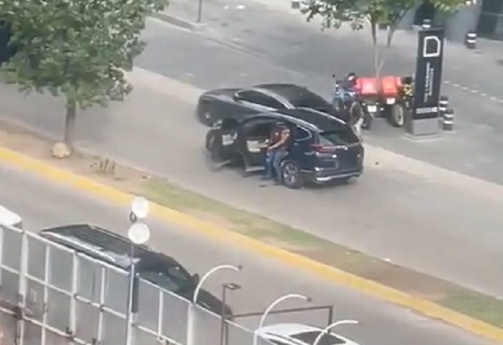 Una persona fue asesinada durante balacera en la plaza Andares de Zapopan