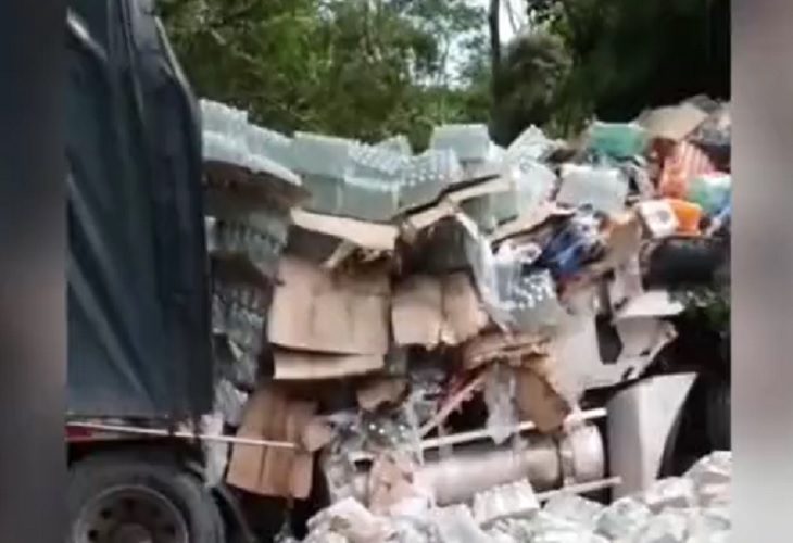Accidente en Nordeste antioqueño: Muere conductor de tractomula que se quedó sin frenos en vía Cisneros–Puerto Berrío- San Roque- alto de dolores