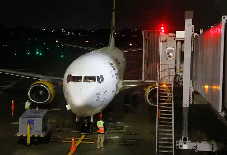Aterriza en Bogotá el primer vuelo de Venezuela después de casi tres años