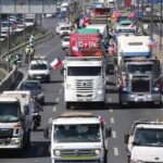 Camioneros chilenos mantienen el paro tras rechazar la propuesta del Gobierno