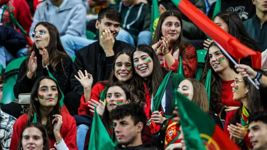 Catar prohíbe la cerveza en los estadios