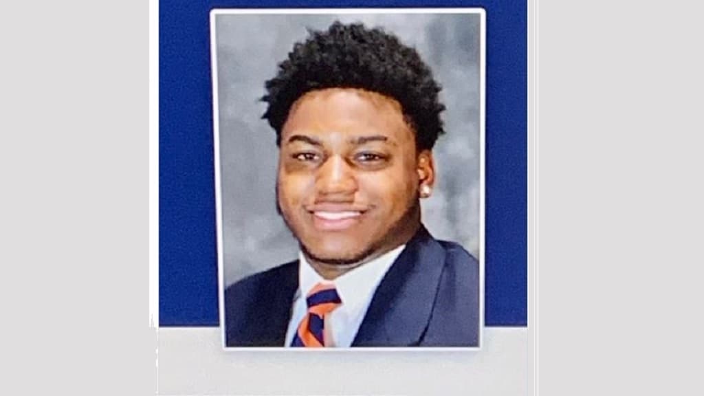  Chris Darnell Jones_tirador_universidad virginia
