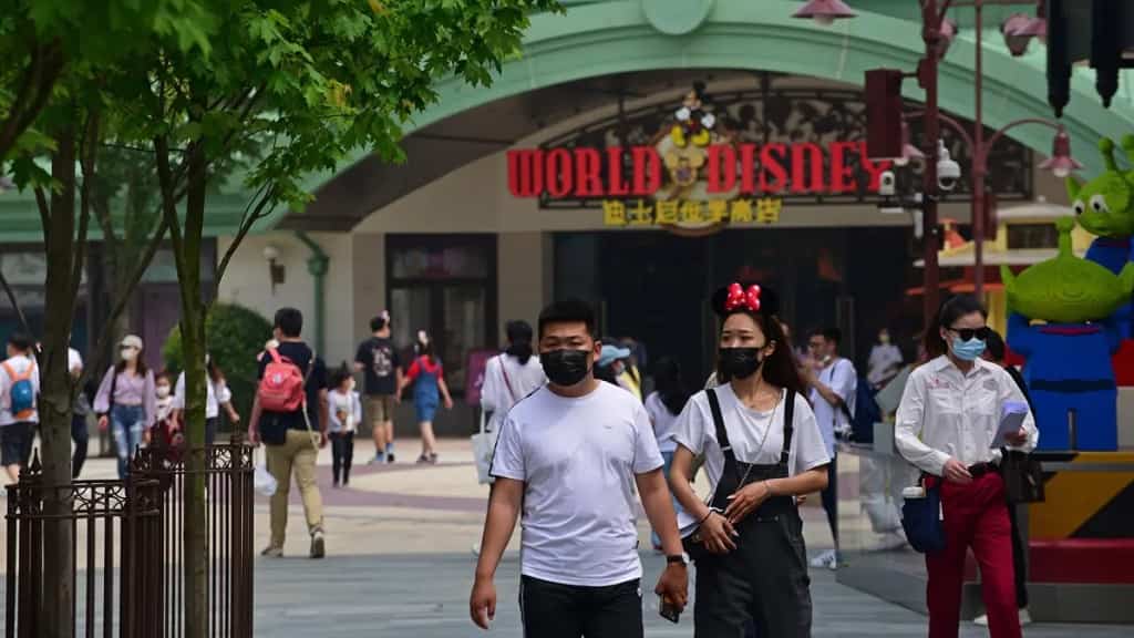 Disneyland Shanghái cierra por covid tan solo 4 días después de su reapertura