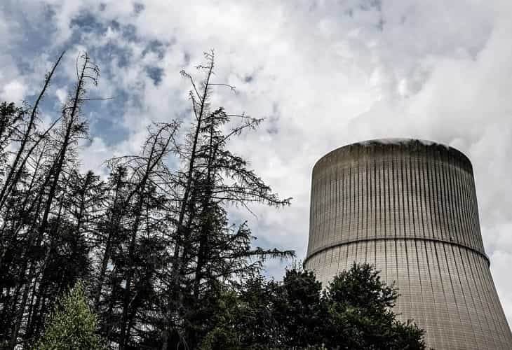El Parlamento alemán debate alargar la vida de 3 reactores nucleares hasta abril