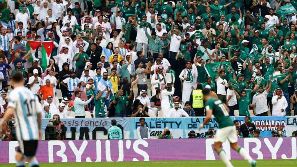 El rey de Arabia Saudí decreta día festivo por la victoria contra Argentina