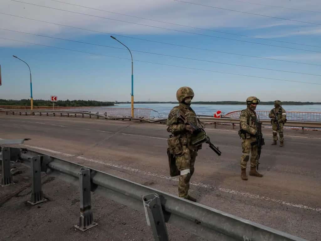 El río Dniéper, la nueva línea del frente en Ucrania