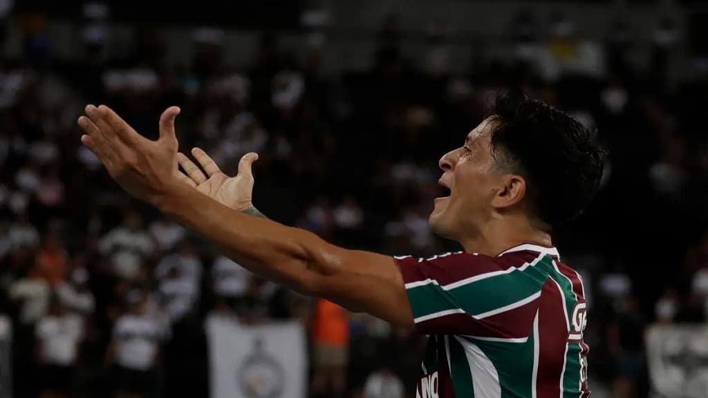 Fluminense renueva por 3 años al goleador Germán Cano