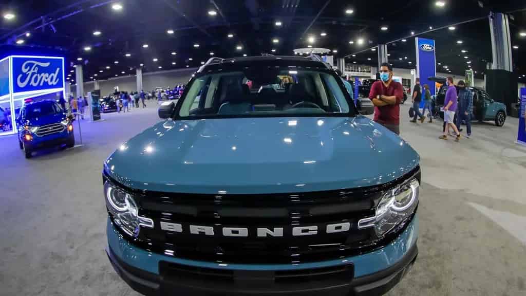 Ford llama a revisión 518.993 coches en EE.UU. por riesgo de incendio del motor