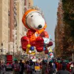 Globos y estrellas animan el gran desfile de Acción de Gracias de Nueva York