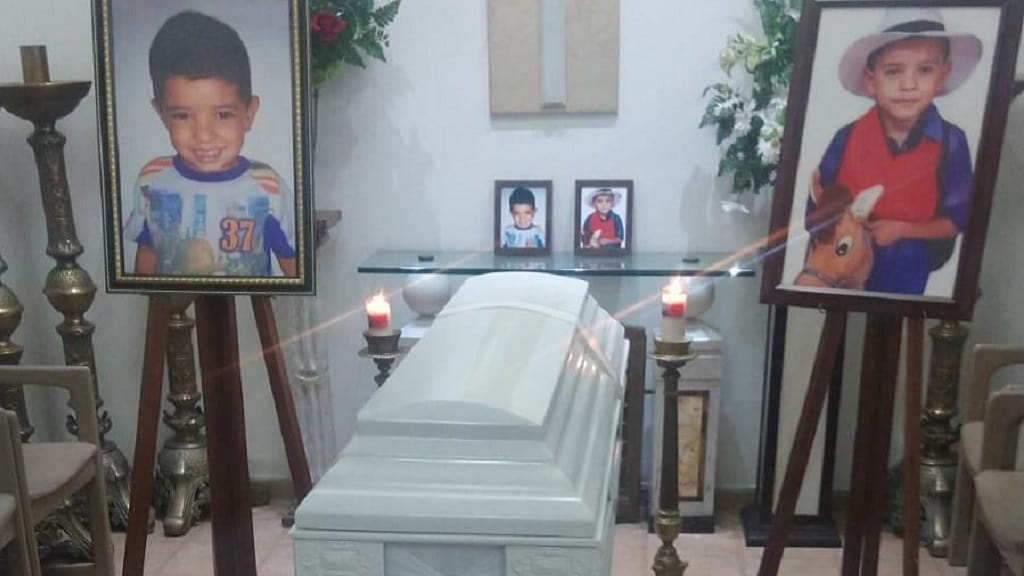 Restos de niño asesinado en Segovia fueron entregados a la familia paterna