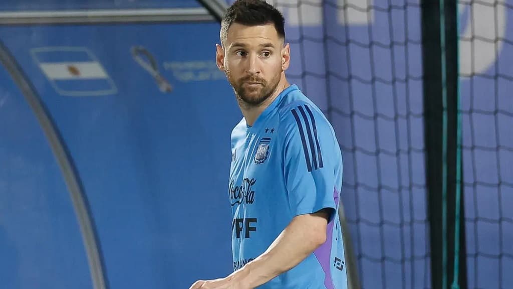 Messi se entrena con normalidad