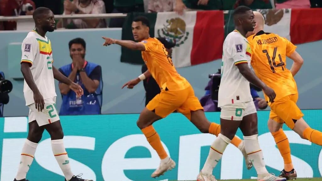 Países Bajos se impone ante una dura Senegal