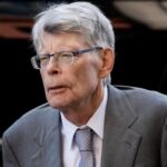 Stephen King dice que Musk con Twitter hace como Tom Saywer con la valla