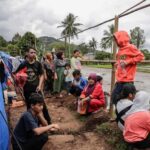 Sube a 318 el número de muertos por el seísmo del lunes en Indonesia