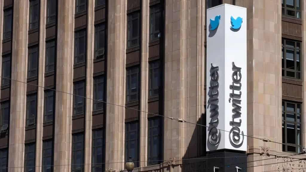 Twitter abandona la lucha contra la desinformación sobre la covid-19