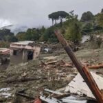 Un muerto y una decena de desaparecidos en un corrimiento de tierra en Italia