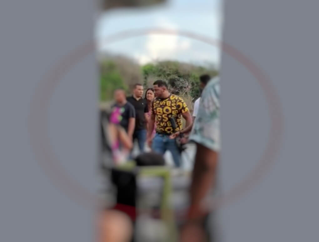 Hombre grabado con fusil en fiesta de Puerto Colombia rindió indagatoria ante Fiscalía