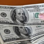 El precio del dólar en Colombia superó la barrera de los 5.000 pesos