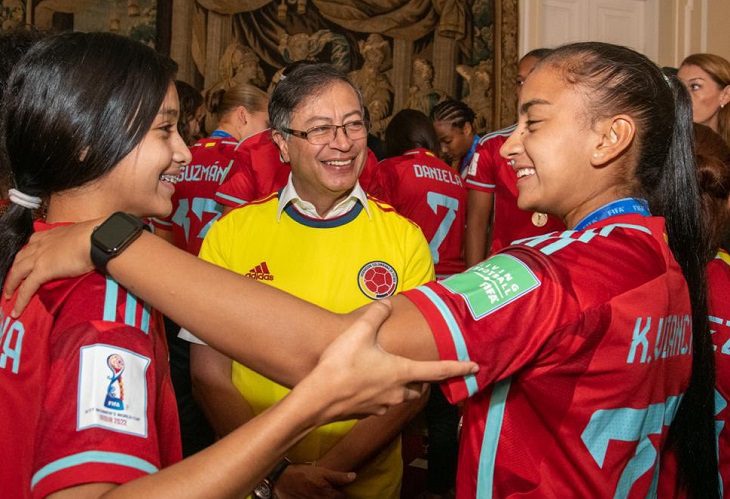 recibimiento: Presidencia colombiana homenajea a subcampeonas del Mundial SUB17 Femenino