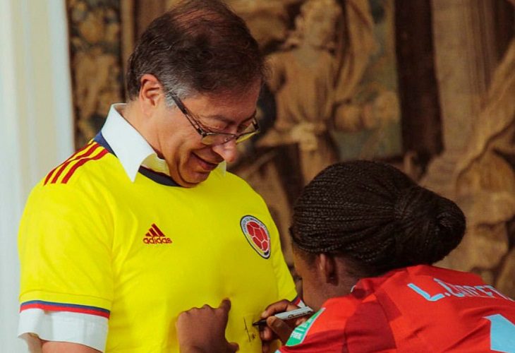 Presidencia colombiana homenajea a subcampeonas del Mundial SUB17 Femenino