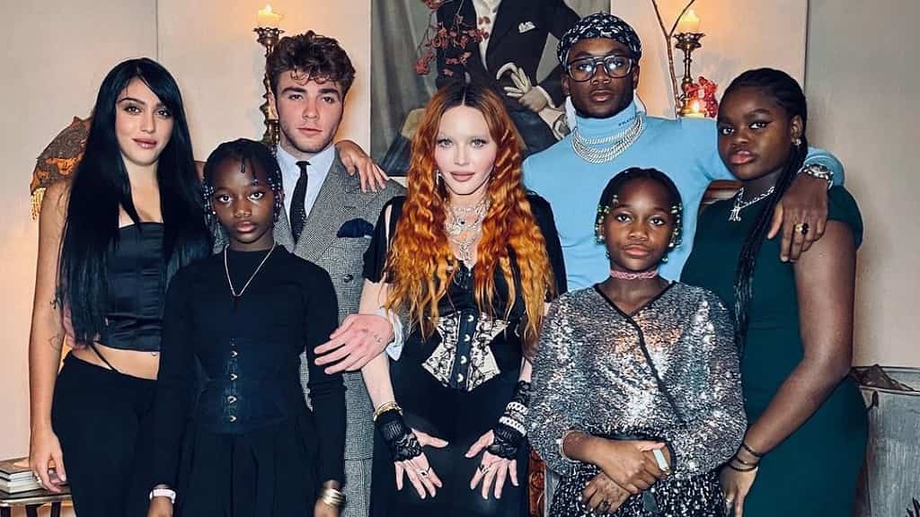 Madonna - foto con todos sus hijos