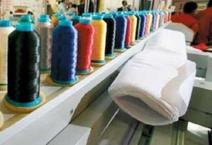 Gobierno Petro pretende establecer impuesto de 40% a la ropa importada- textiles importados