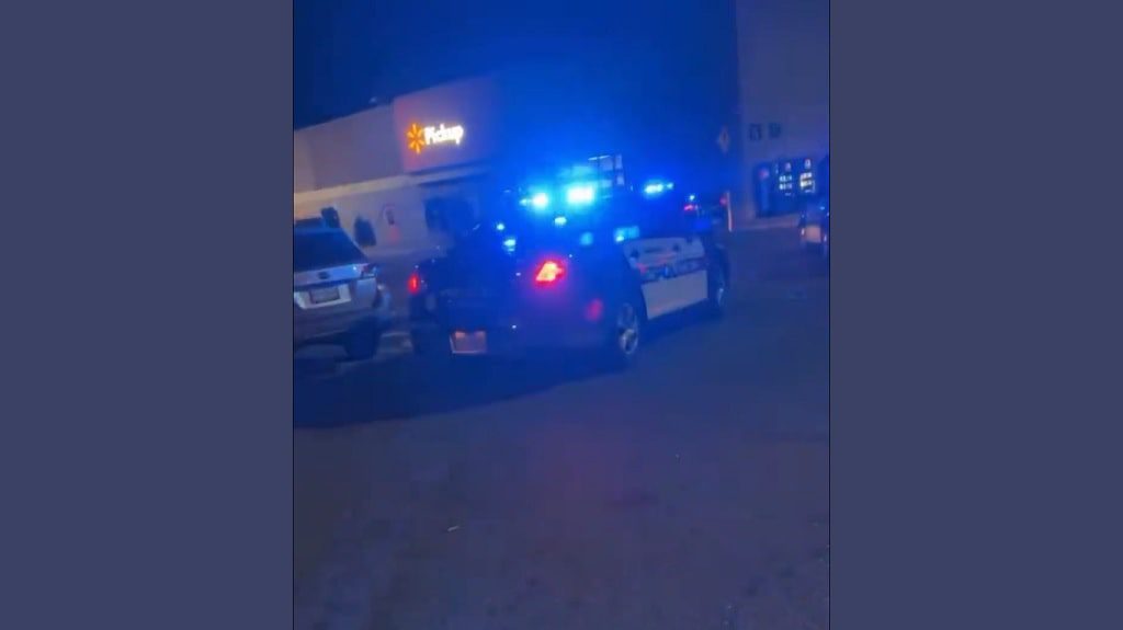 Varios muertos por tiroteo masivo en una tienda Walmart en Chesapeake